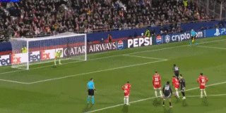 1738191970174062603.gif 斯特林失点.gif